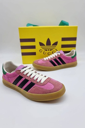 Женские кроссовки Gucci x Adidas Gazelle Collaboration - Pink   
