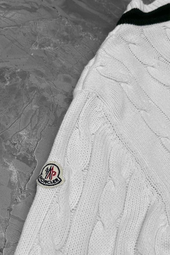 Мужской белый свитер Moncler