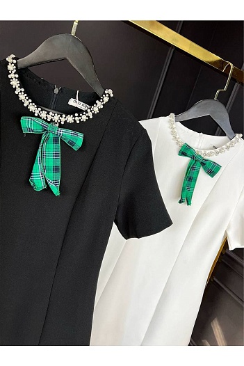 Классическое белое платье MIU MIU   