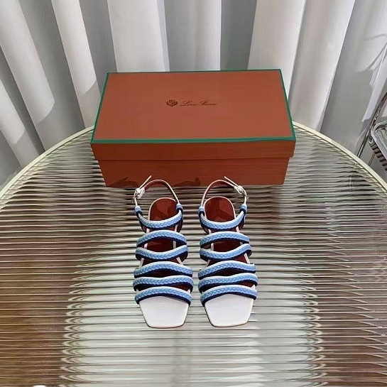 Женские кожаные сандалии Loro Piana Premium