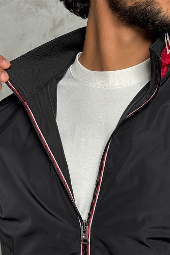 Мужская ветровка Tommy Hilfiger чёрного цвета   