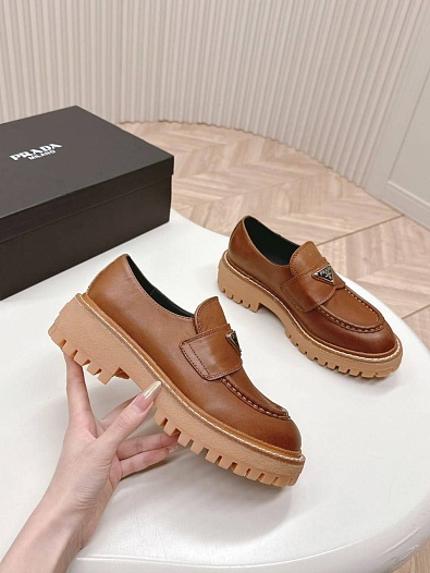 Женские кожаные лоферы Prada Premium - Brown   