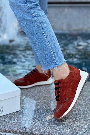 Женские замшевые кроссовки Brunello Cucinelli   