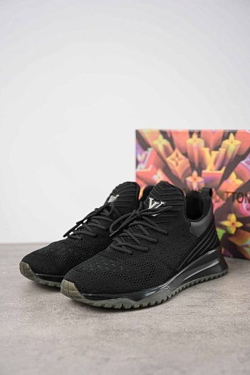 Текстильные кроссовки Louis Vuitton чёрного цвета   