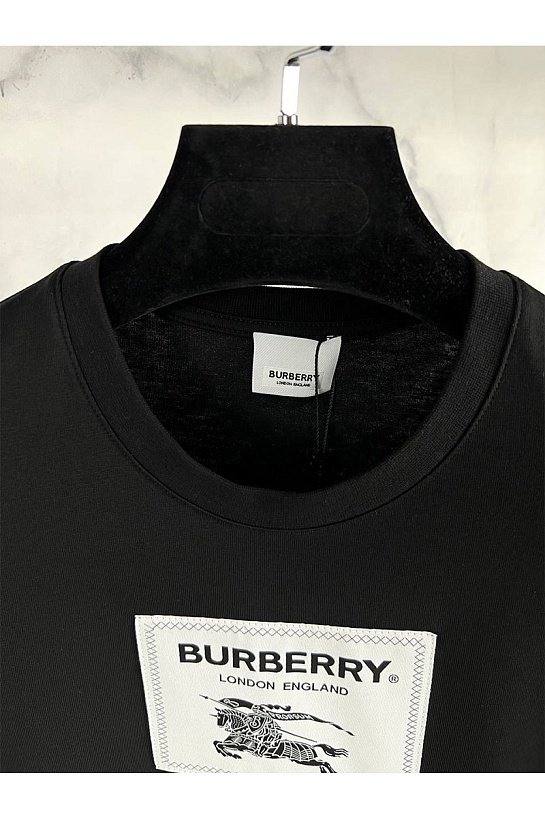 Чёрная футболка Burberry Roundwood Label