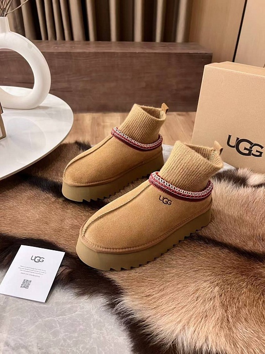Женские замшевые ботинки UGG Tazz Platform - Chestnut