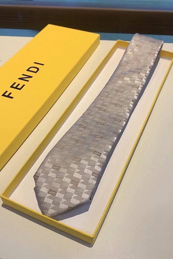 Классический серый галстук Fendi   