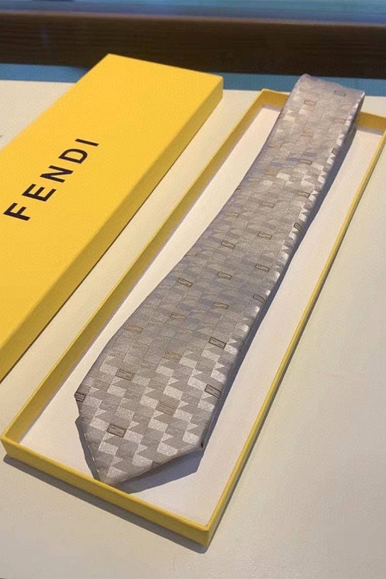 Классический серый галстук Fendi