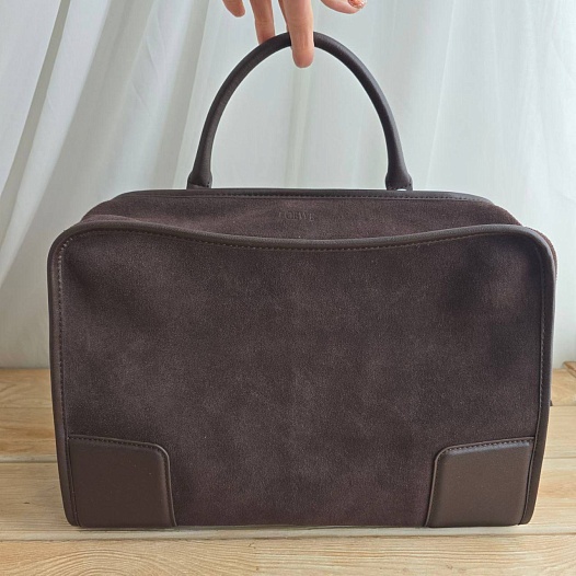 Замшевая сумка Loewe Amazona 34x24 см   