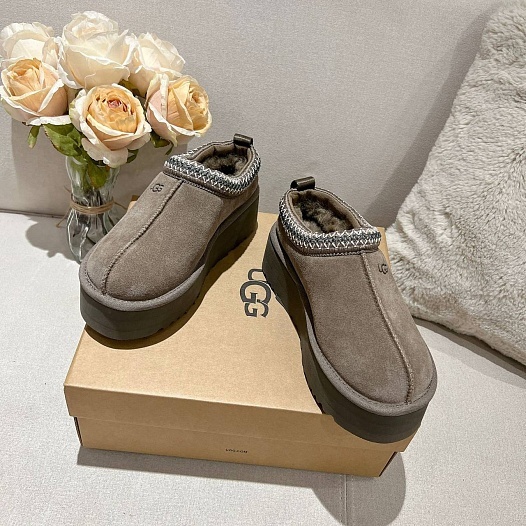 Женские замшевые ботинки UGG Tazz Platform - Brown   