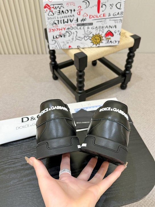 Чёрные кожаные кроссовки Dolce & Gabbana Portofino 