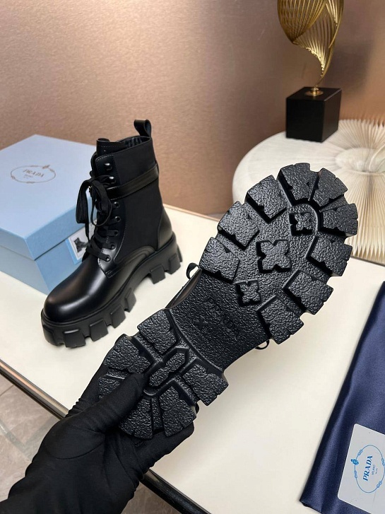 Кожаные женские ботинки Prada premium - Black