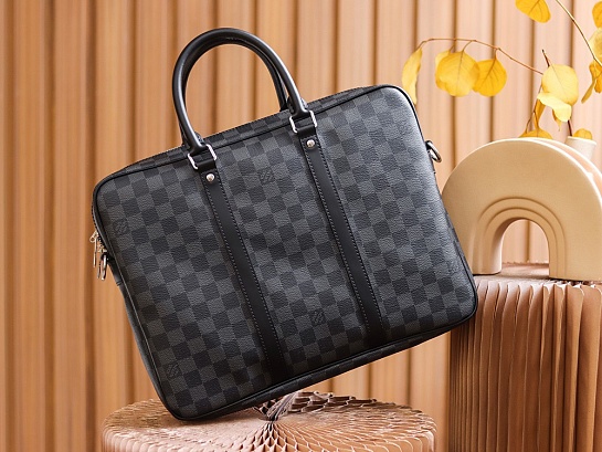 Кожаный портфель Louis Vuitton premium 35x27x6 см