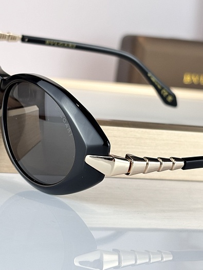 Солнцезащитные очки Bvlgari Serpenti   