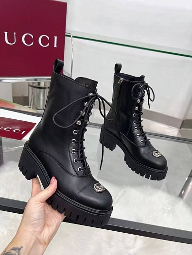 Женские кожаные ботинки Gucci Double G   