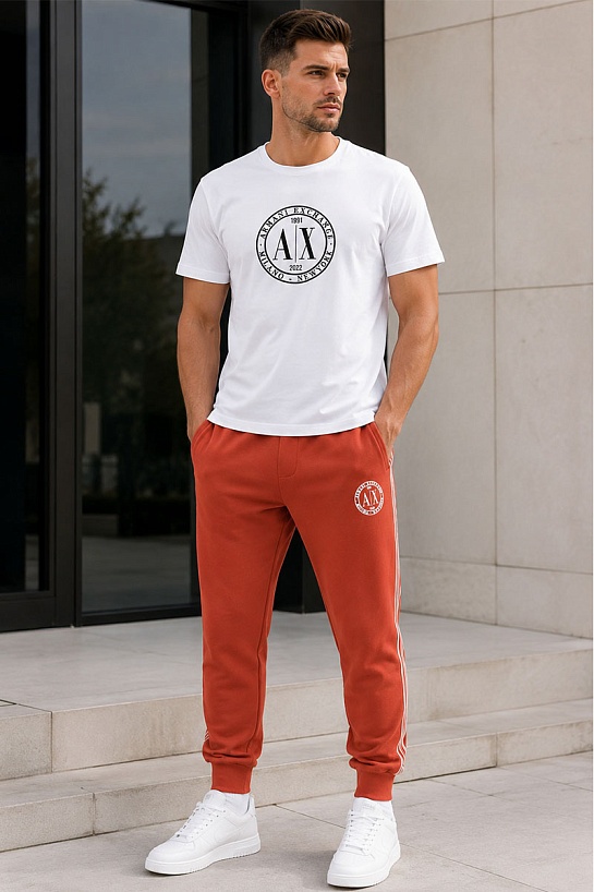 Футболка белого цвета Armani Exchange black logo