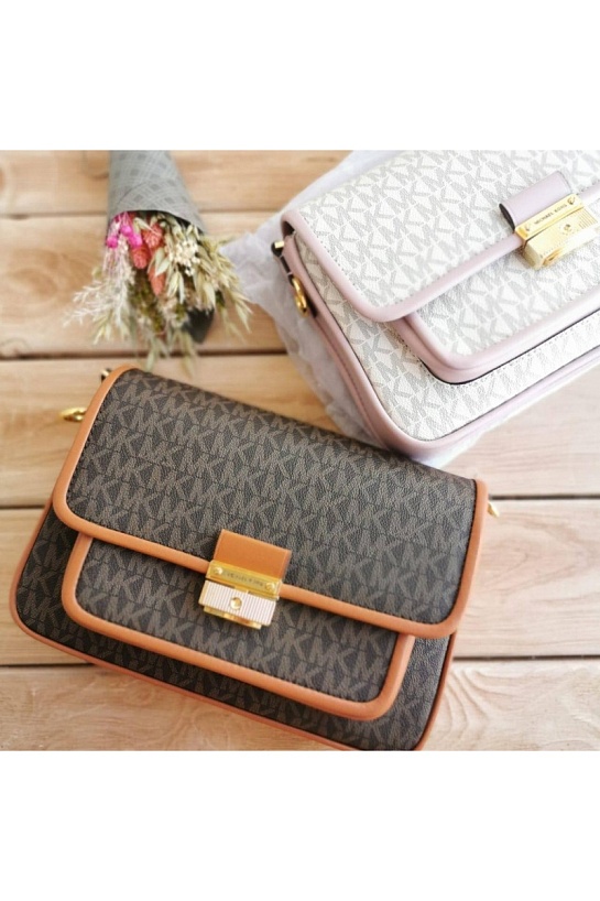 Кожаная сумка Michael Kors 24x16 см