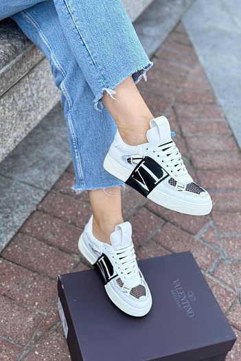 Женские комбинированные кроссовки Valentino "VLTN" - White / Black   