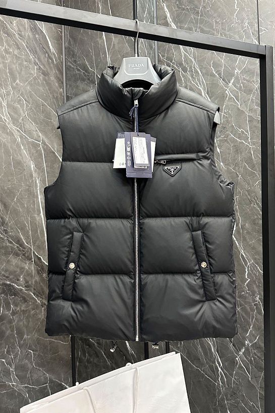 Мужской жилет Prada logo-plaque - Black