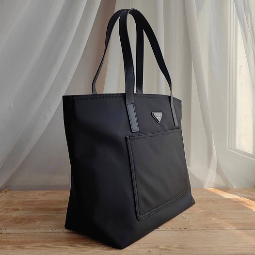 Женская сумка-тоут Prada Re-Nylon 30x28 см   