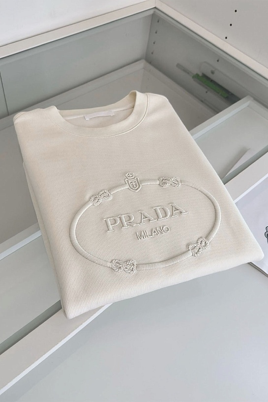 Мужской белый свитшот Prada logo-embroidered
