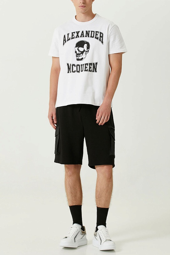 Мужская белая футболка Alexander McQueen Skull black logo-print