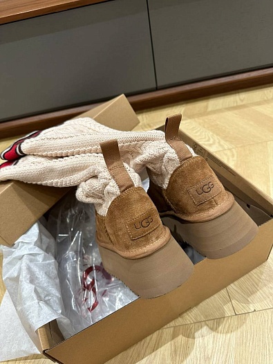 Женские сапоги UGG Classic Sweater Letter - Chestnut   