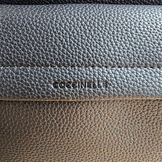 Кожаный рюкзак Coccinelle 40x32 см