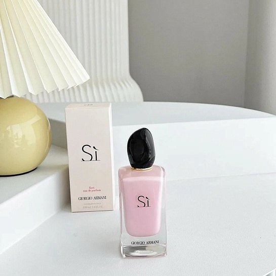 Парфюмерная вода Giorgio Armani Si Fiori (100 мл)