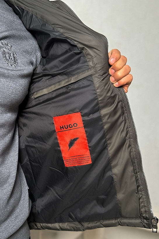 Мужской зелёный жилет Hugo Boss