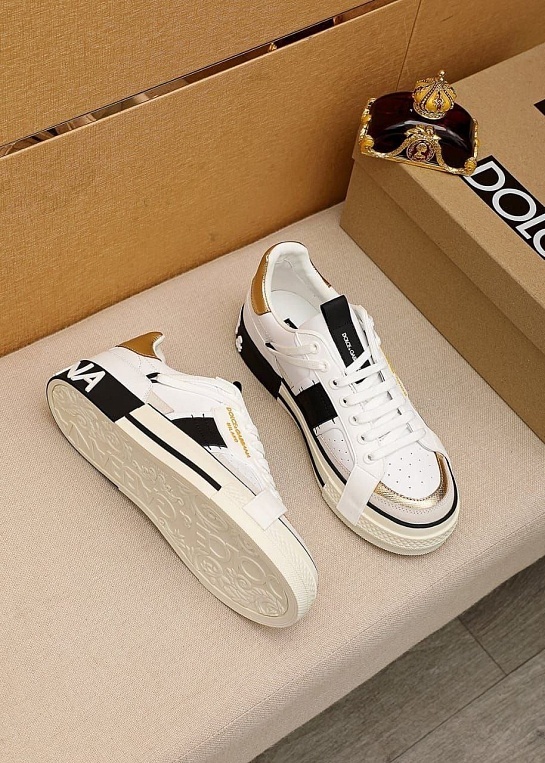 Женские кожаные кроссовки Dolce & Gabbana