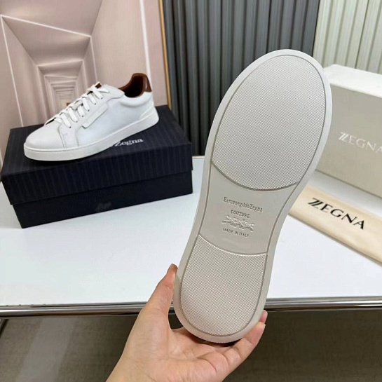 Кожаные кроссовки Ermenegildo Zegna белого цвета