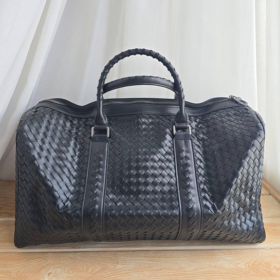 Кожаная дорожная сумка Bottega Veneta Intrecciato Duffle 50x20 см