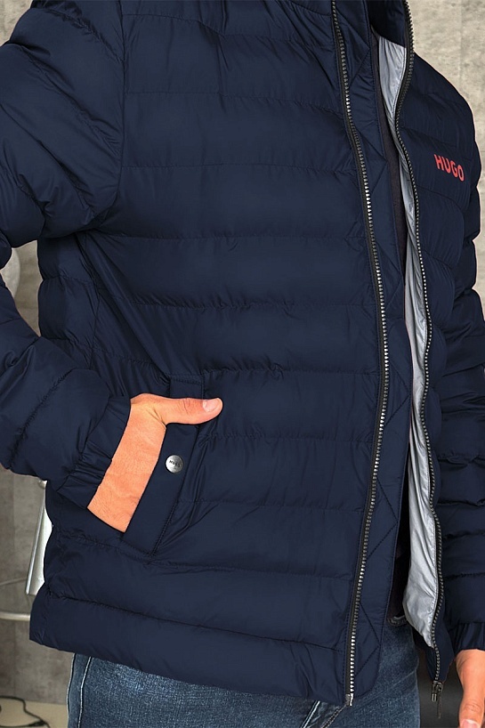 Мужская тёмно-синяя куртка Hugo Boss