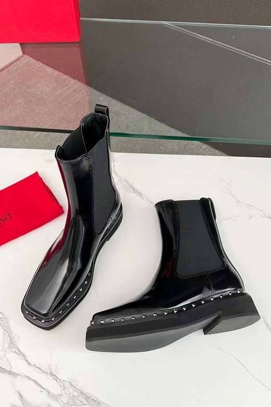 Женские ботинки Valentino с глянцевым эффектом