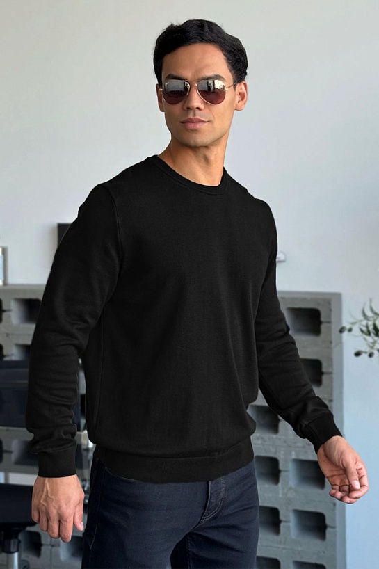 Джемпер чёрного цвета Armani Exchange