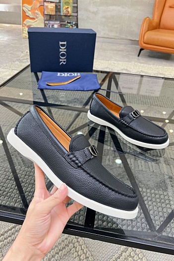 Мужские кожаные лоферы Dior   