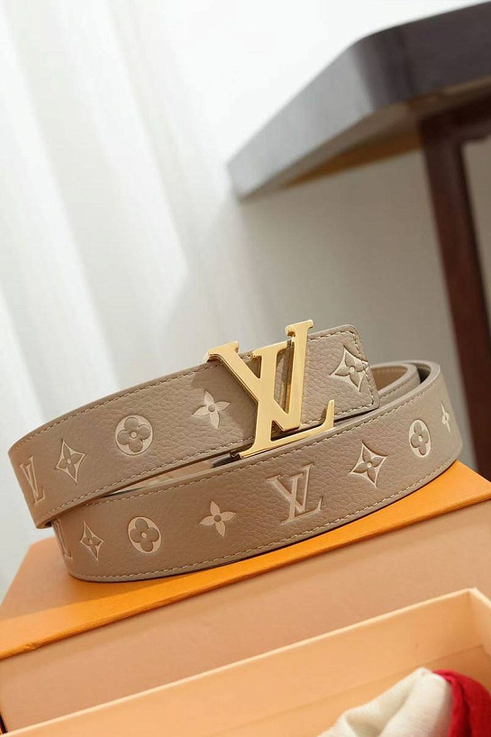 Бежевый кожаный ремень Louis Vuitton