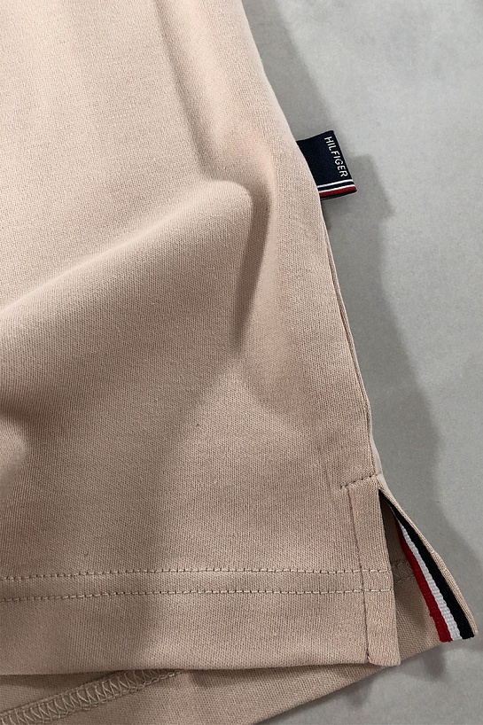 Белое мужское поло Tommy Hilfiger est.1985