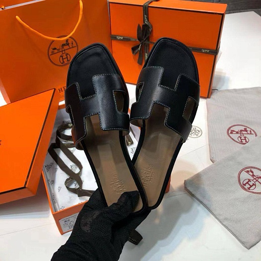 Женские кожаные шлёпанцы Hermes Oran   