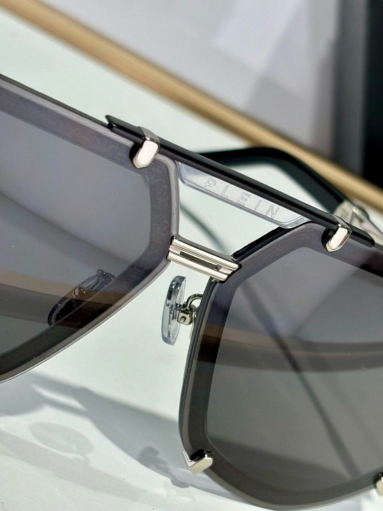 Солнцезащитные очки Philipp Plein Legacy