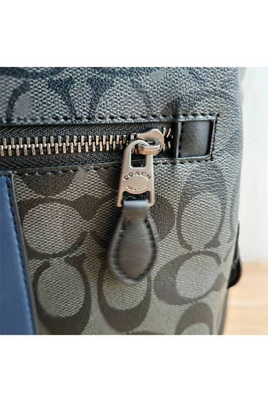 Кожаный рюкзак Coach monogram 39x30 см