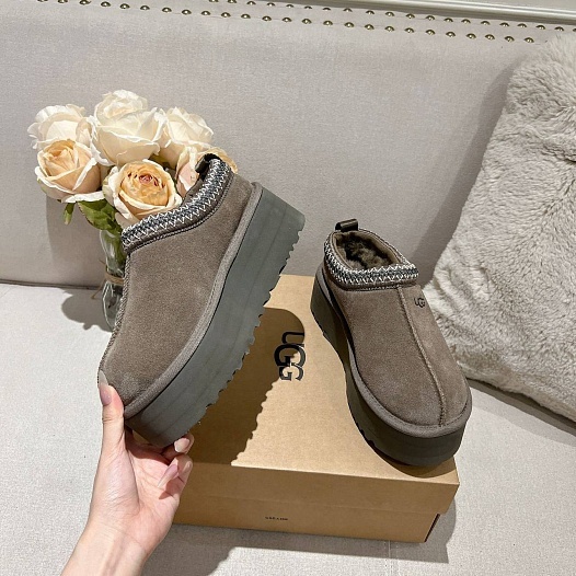 Женские замшевые ботинки UGG Tazz Platform - Brown   