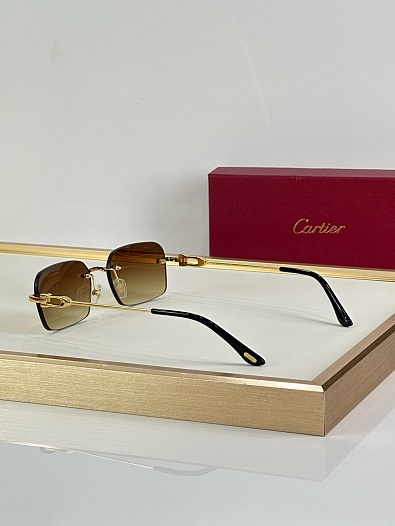 Солнцезащитные очки Cartier   