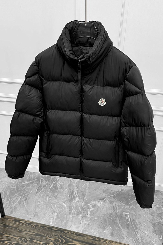 Утеплённая куртка Moncler Peuplier logo-patch - Black