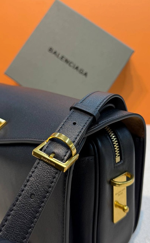 Кожаная сумка Balenciaga Le premium 33x13.5x10 см