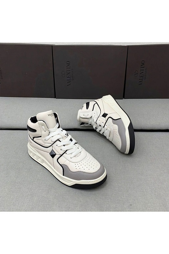 Кожаные кроссовки Valentino Garavani One Stud high top