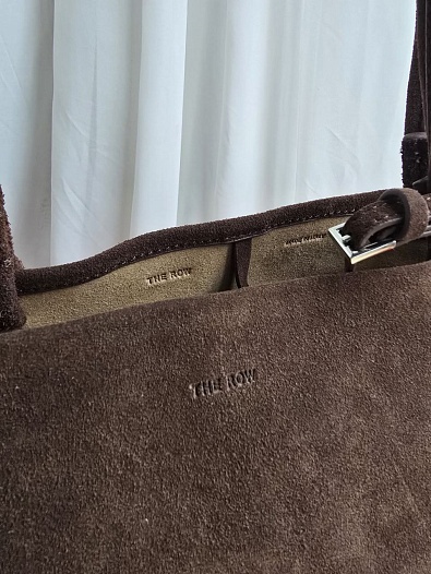 Замшевая сумка The Row 43x29 см   