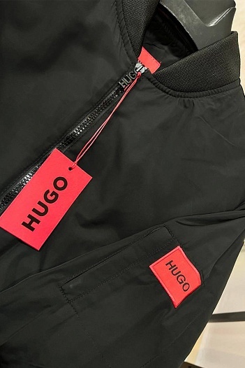 Мужская ветровка Hugo Boss чёрного цвета   