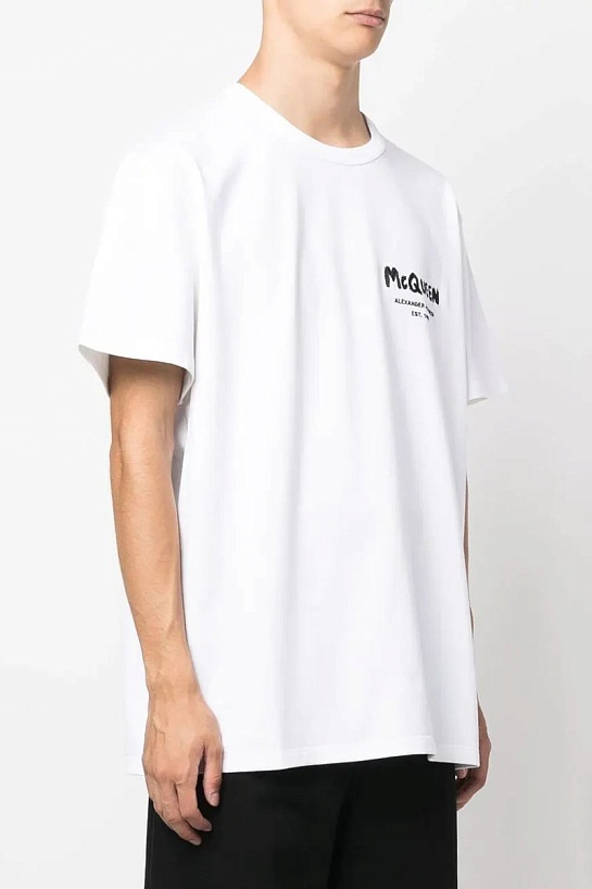 Мужская футболка Alexander McQueen белого цвета